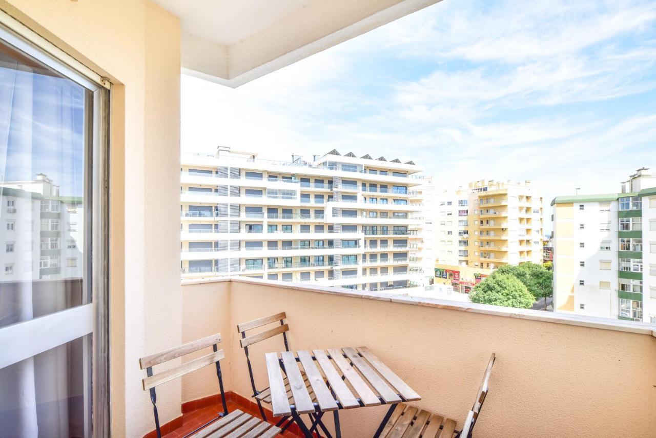Apartment Letra By Moje Holiday Portimao Luaran gambar