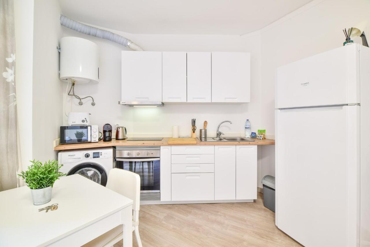 Apartment Letra By Moje Holiday Portimao Luaran gambar